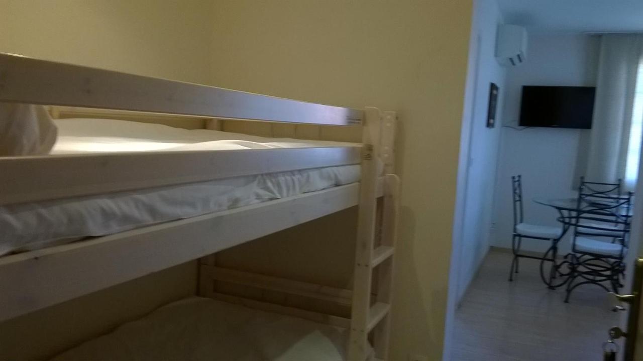 Hotel Residence Bergara スライド エクステリア 写真