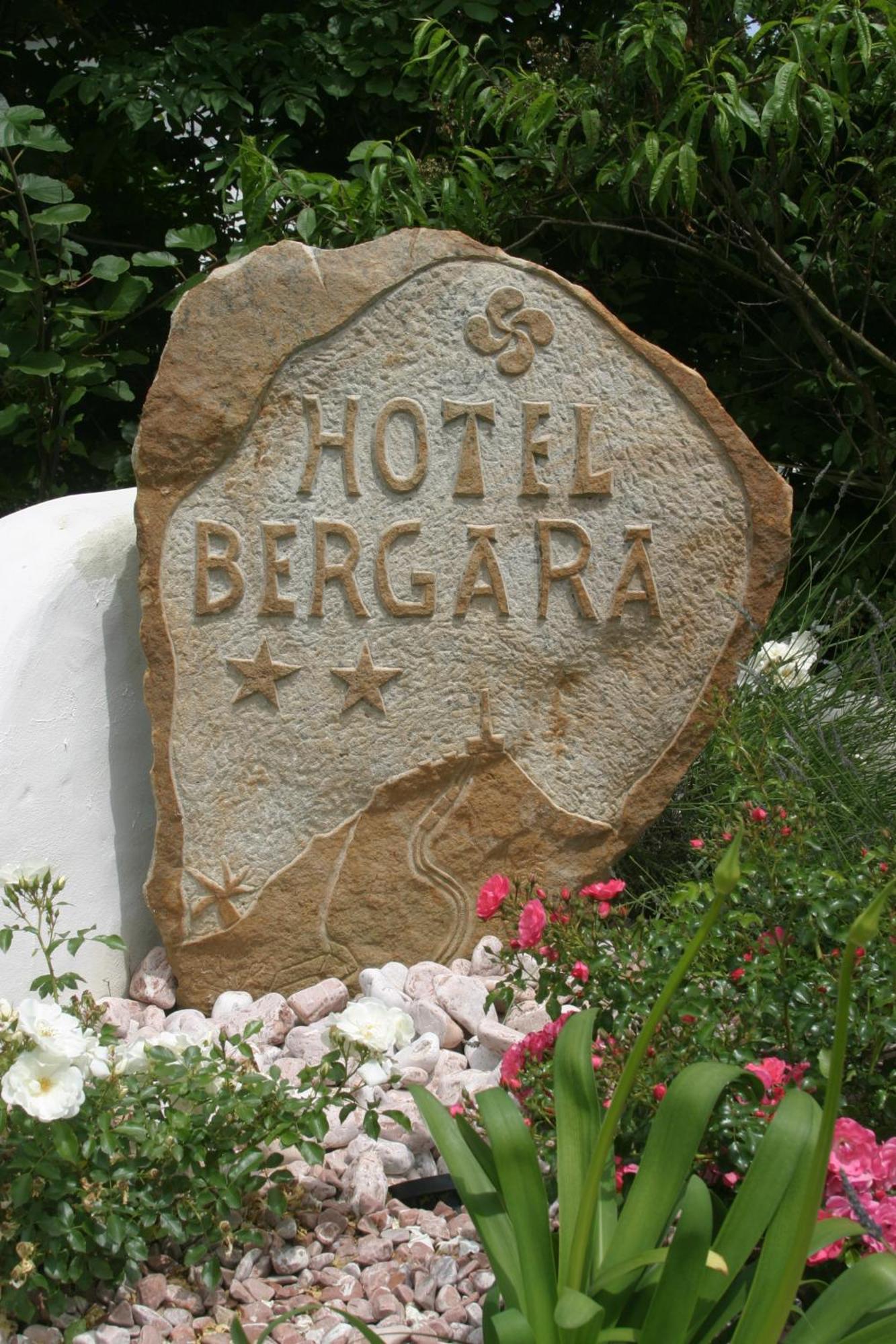 Hotel Residence Bergara スライド エクステリア 写真