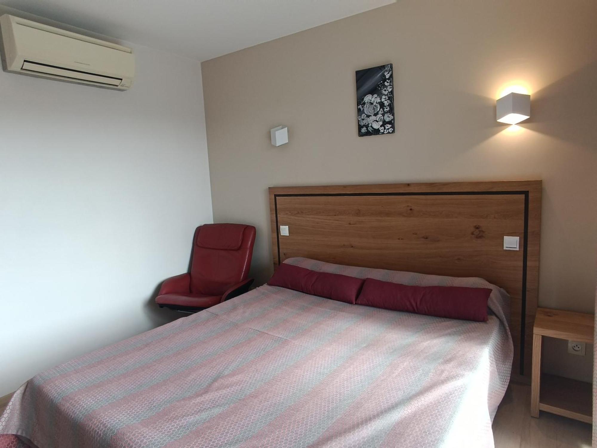 Hotel Residence Bergara スライド エクステリア 写真