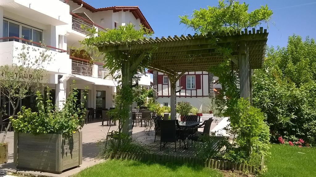 Hotel Residence Bergara スライド エクステリア 写真